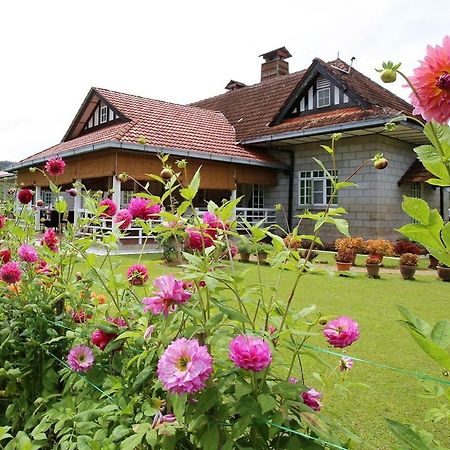 Bukit Lowick Bungalow タナ・ラタ エクステリア 写真