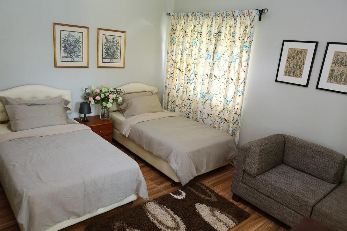 Bukit Lowick Bungalow タナ・ラタ エクステリア 写真